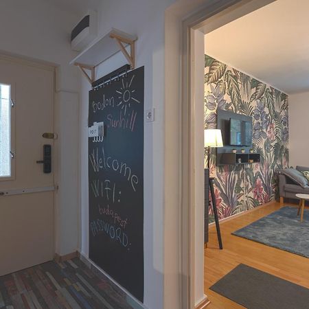 Peaceful Apartment Near Buda Castle And Chain Bridge Budapest Bagian luar foto